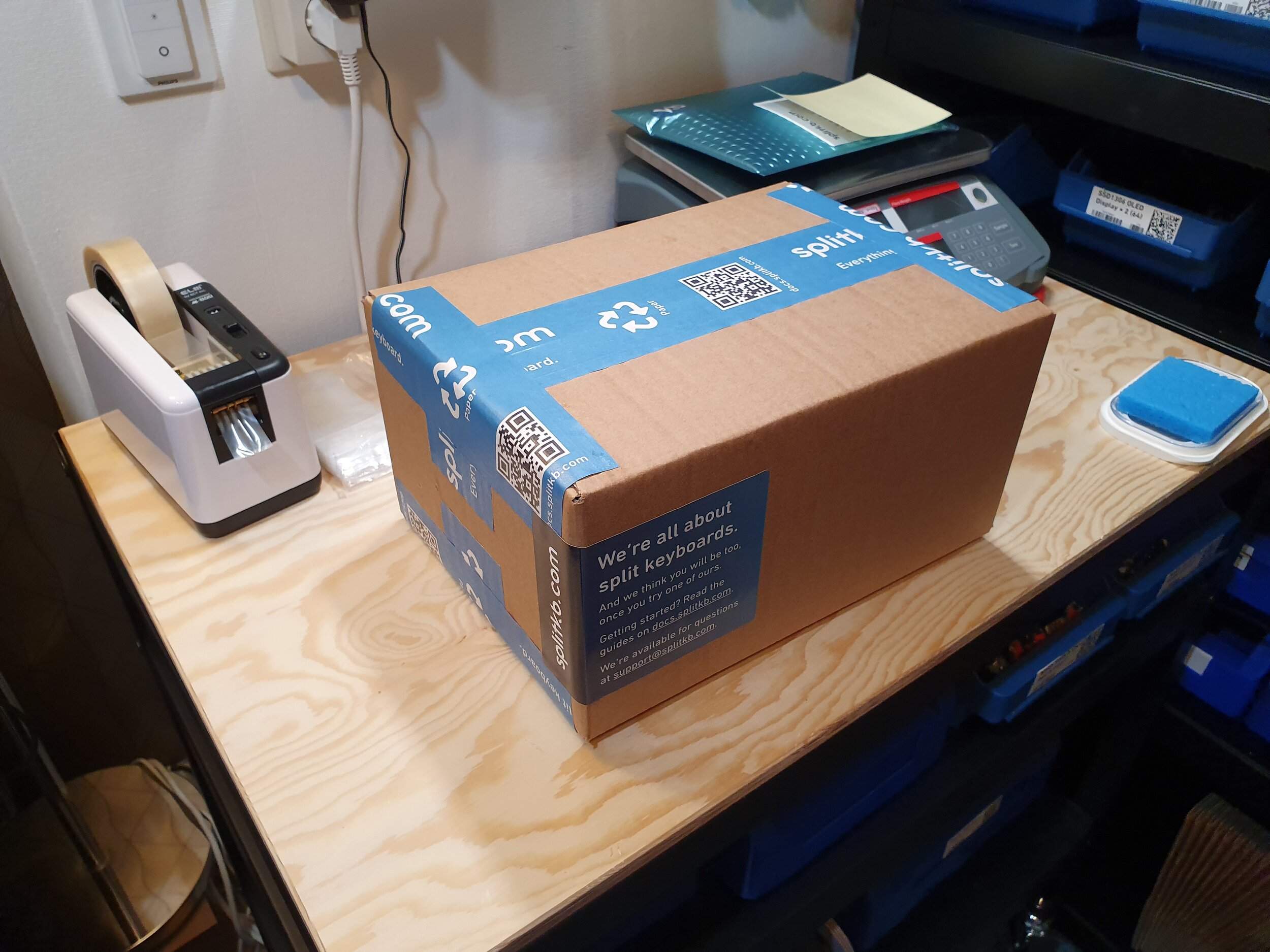 The new packaging. It might change from time to time as I continue finding improvements, both to how sturdy the boxes are, its presentation, and of course their cost.